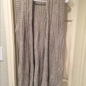 WOMENS VEST SWEATER size S. Excellent condition.